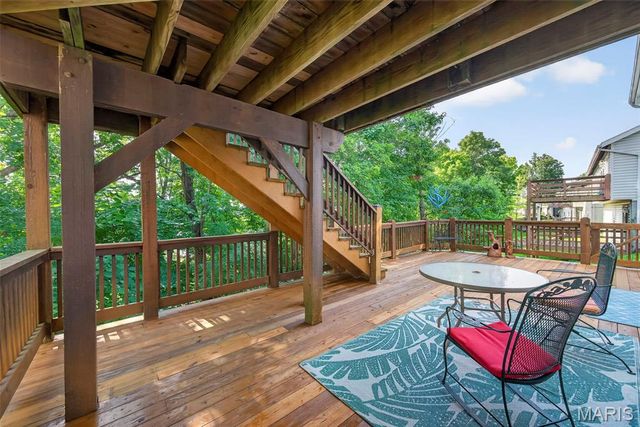 144 Hunters Green Lane, Eureka, MO 63025