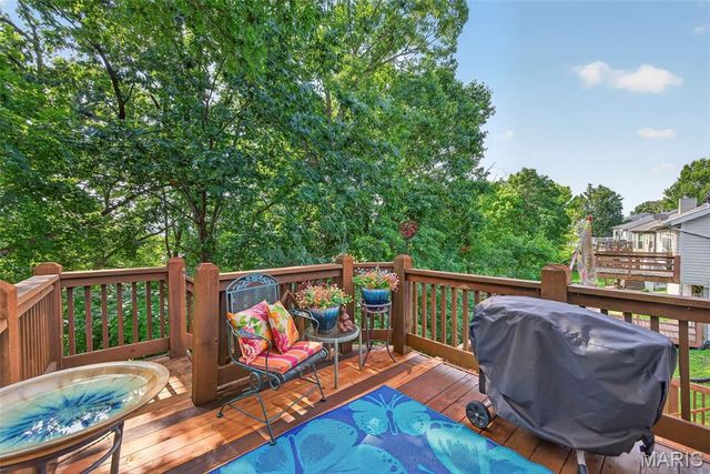 144 Hunters Green Lane, Eureka, MO 63025