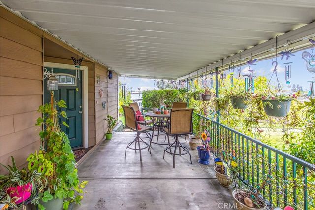 929 E Foothill 161, Upland, CA 91786