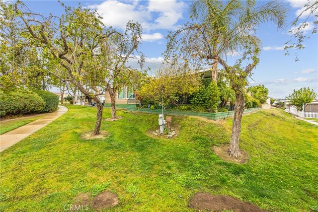 929 E Foothill 161, Upland, CA 91786