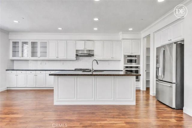 135 Willowbend, Irvine, CA 92612