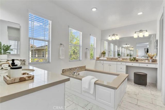 135 Willowbend, Irvine, CA 92612