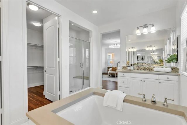 135 Willowbend, Irvine, CA 92612