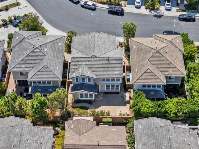 135 Willowbend, Irvine, CA 92612