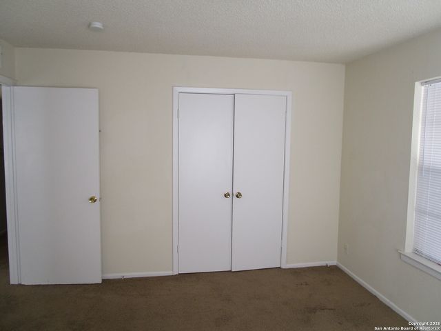 718 W Russell Pl Apt 10, San Antonio, TX 78212