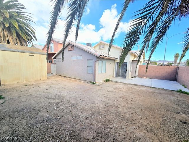 2321 Blackberry Valley Way, Las Vegas, NV 89142