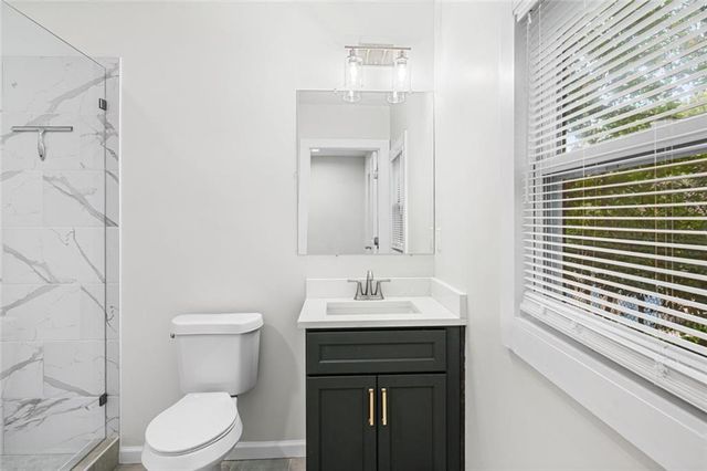 42 Burbank NW Drive, Atlanta, GA 30314