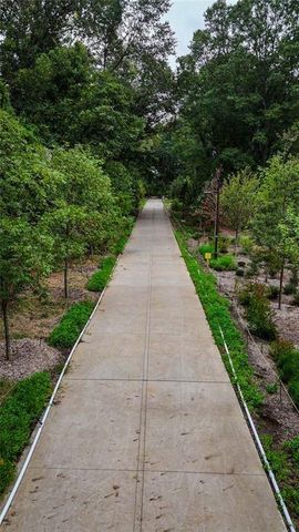 42 Burbank NW Drive, Atlanta, GA 30314