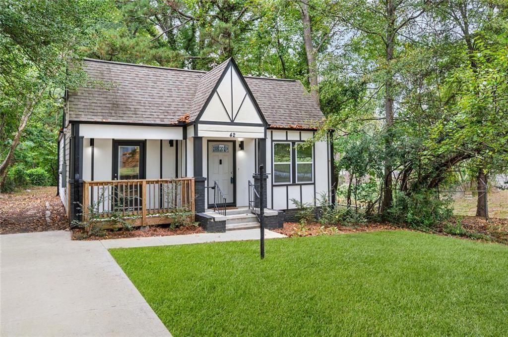 42 Burbank NW Drive, Atlanta, GA 30314