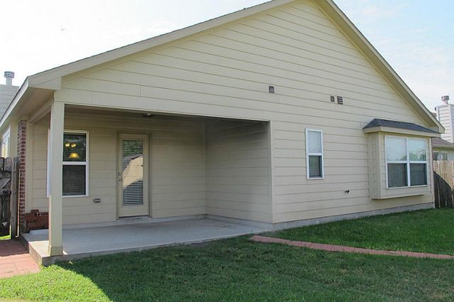 6422 Saragosa Crossing Lane, Houston, TX 77066