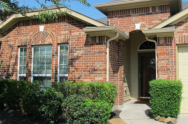 6422 Saragosa Crossing Lane, Houston, TX 77066