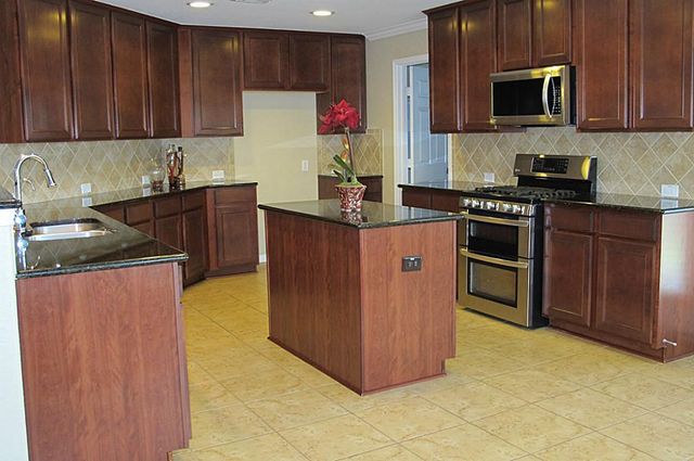 6422 Saragosa Crossing Lane, Houston, TX 77066