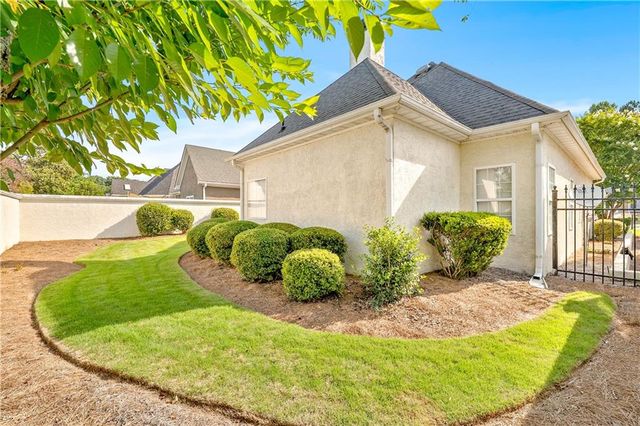 154 Wexford Court, Stockbridge, GA 30281