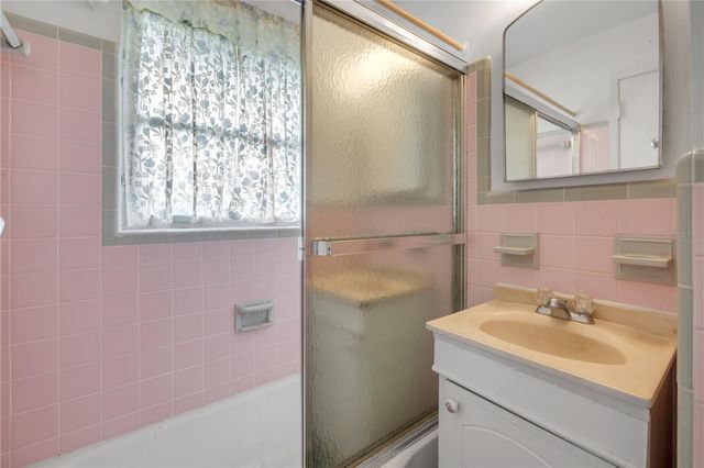 401 S COOPER STREET, New Smyrna Beach, FL 32169