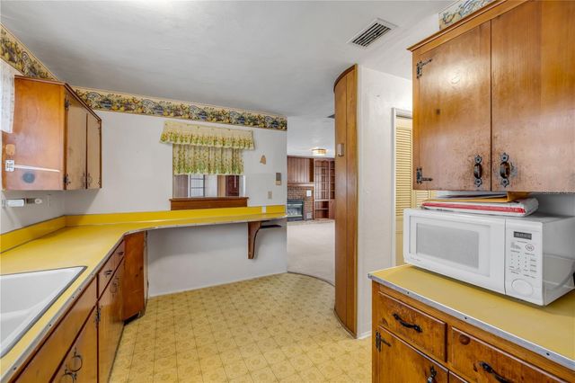 401 S COOPER STREET, New Smyrna Beach, FL 32169