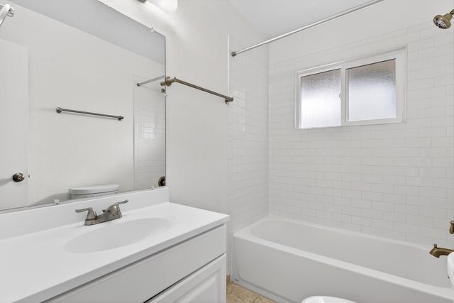 10901 Fairbanks Road NE, Albuquerque, NM 87112