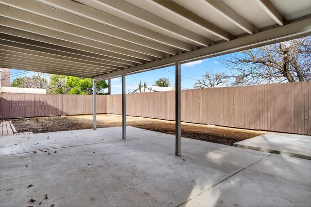 10901 Fairbanks Road NE, Albuquerque, NM 87112