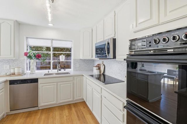 2635 Ponce Avenue, Belmont, CA 94002