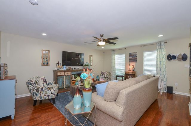 10264 Briar Forest Drive, Houston, TX 77042