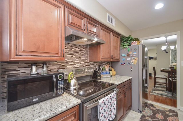 10264 Briar Forest Drive, Houston, TX 77042