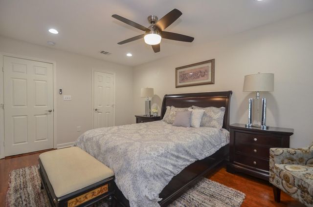 10264 Briar Forest Drive, Houston, TX 77042