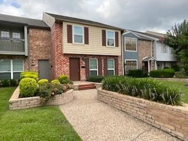 10264 Briar Forest Drive, Houston, TX 77042