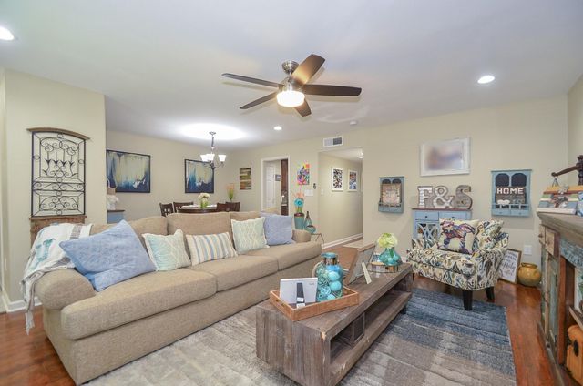 10264 Briar Forest Drive, Houston, TX 77042