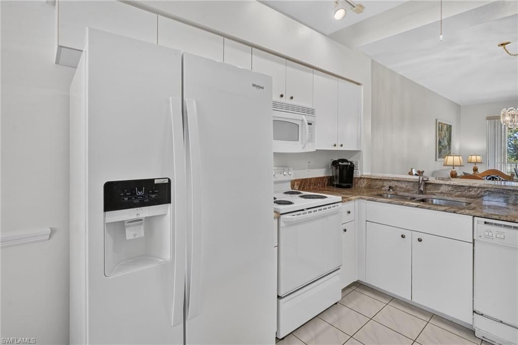 9300 Highland Woods BLVD 3206, BONITA SPRINGS, FL 34135 — photo 5