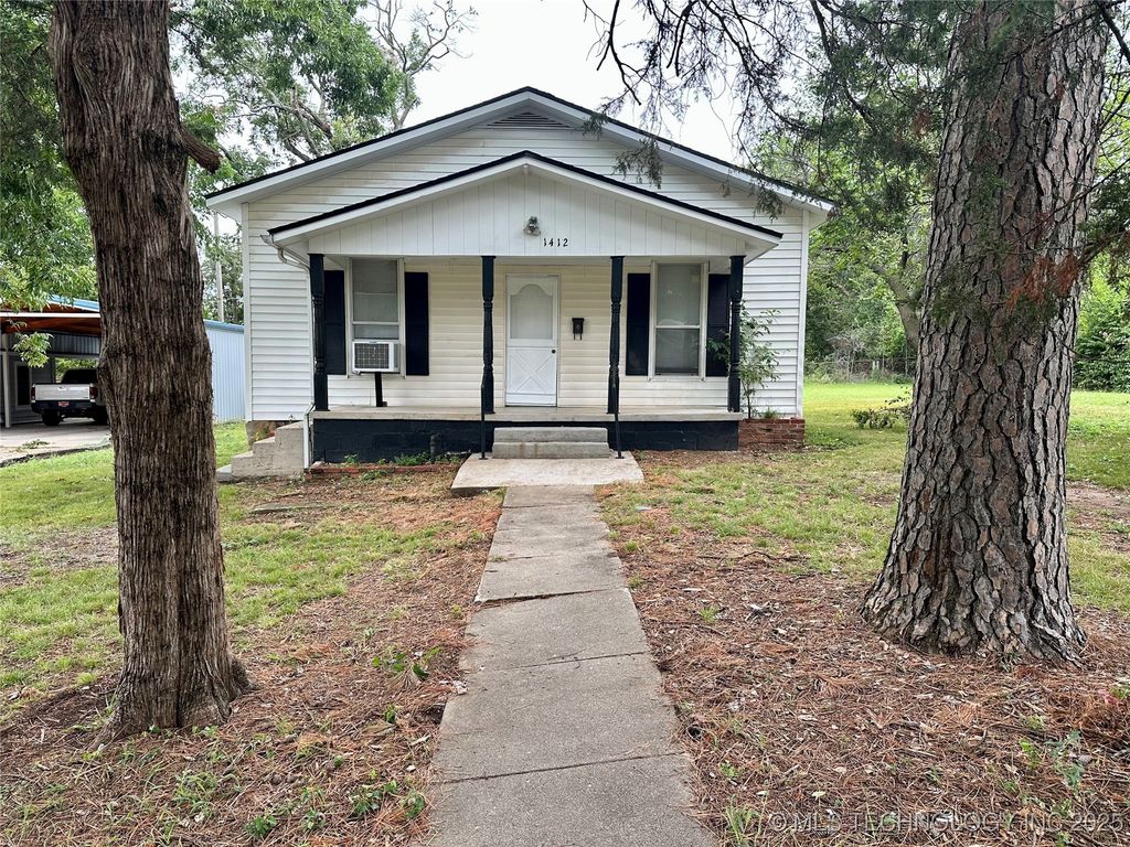 1412 W Vinita, Sulphur, OK 73086