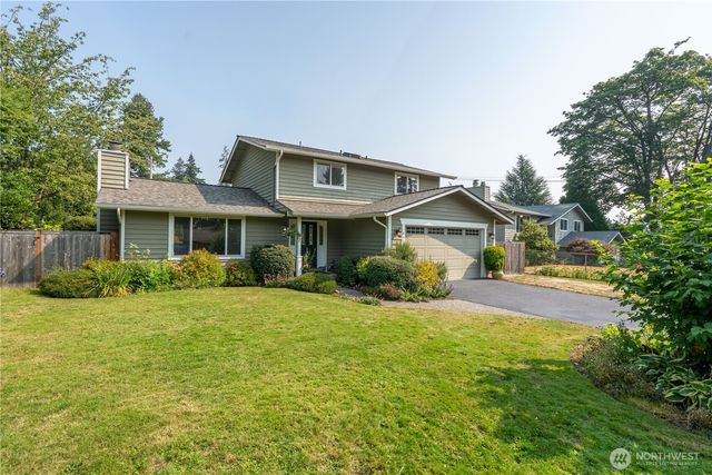 8414 NE 144th Place, Kirkland, WA 98034