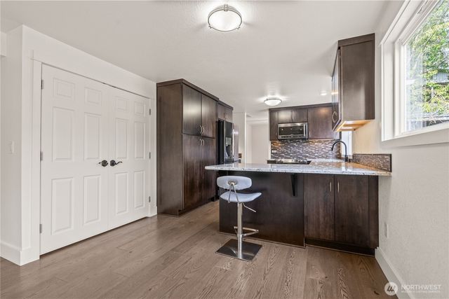 8414 NE 144th Place, Kirkland, WA 98034