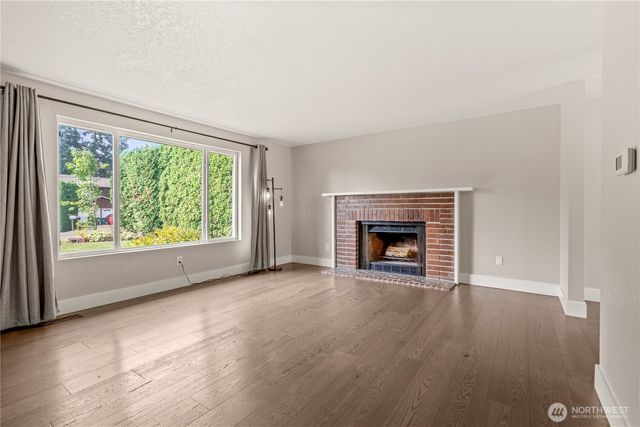 8414 NE 144th Place, Kirkland, WA 98034
