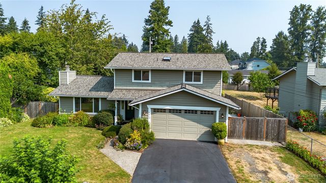 8414 NE 144th Place, Kirkland, WA 98034