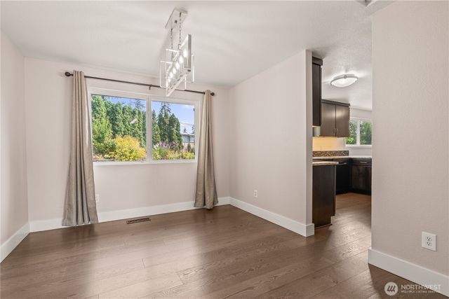 8414 NE 144th Place, Kirkland, WA 98034