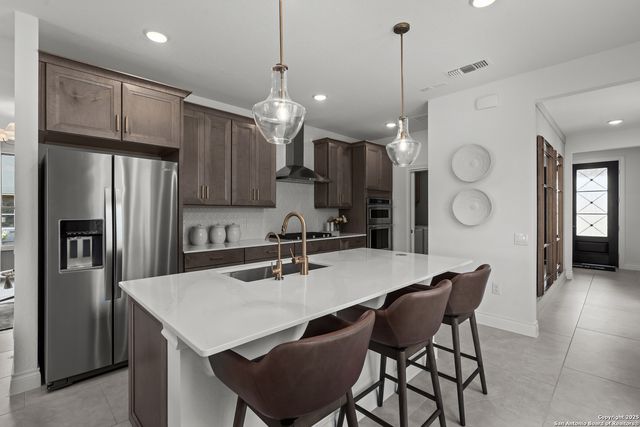 2085 Pinyon Drive, New Braunfels, TX 78132