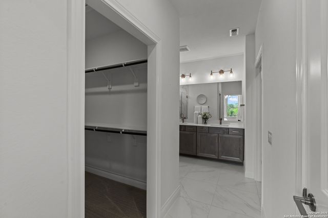 2085 Pinyon Drive, New Braunfels, TX 78132