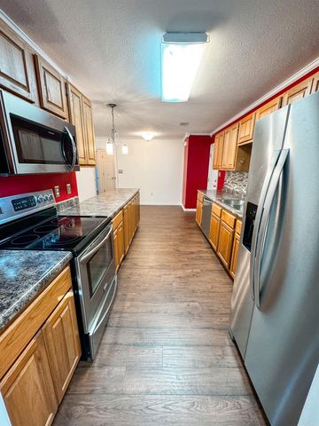 31 River Oaks Trace, Searcy, AR 72143