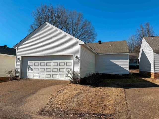 31 River Oaks Trace, Searcy, AR 72143