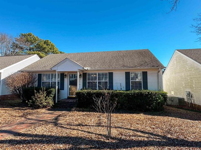 31 River Oaks Trace, Searcy, AR 72143