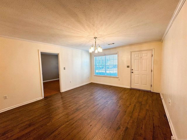 31 River Oaks Trace, Searcy, AR 72143