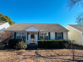 31 River Oaks Trace, Searcy, AR 72143