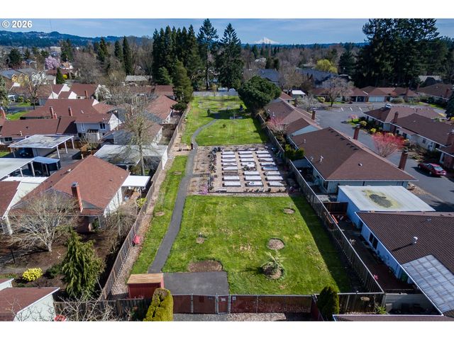 4844 Sw WEMBLEY Pl, Beaverton, OR 97005