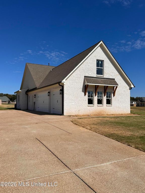 4280 Edison Drive, Nesbit, MS 38651 — photo 4