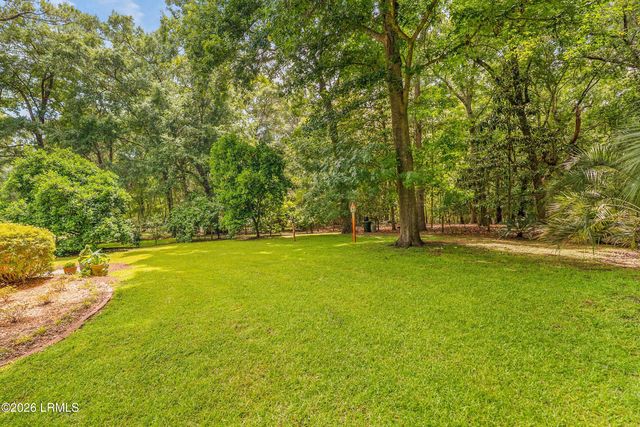 85 Walling Grove Road, Beaufort, SC 29907