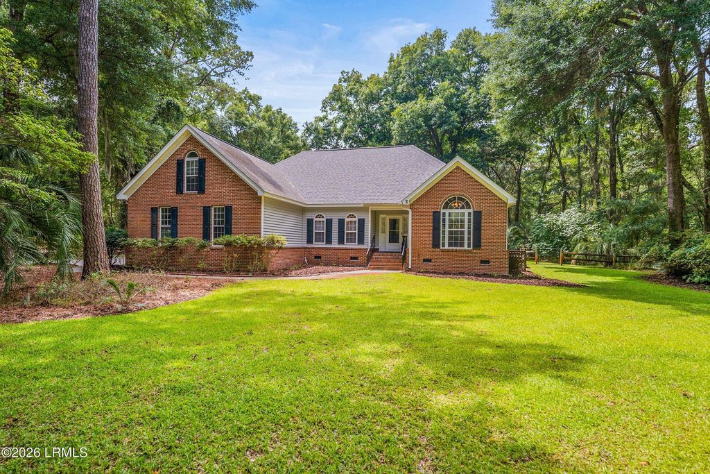 85 Walling Grove Road, Beaufort, SC 29907