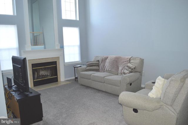 23 SAWGRASS CT, Blackwood, NJ 08012