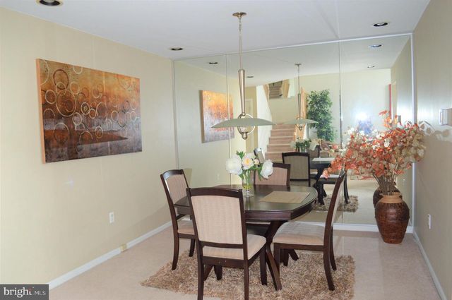 23 SAWGRASS CT, Blackwood, NJ 08012