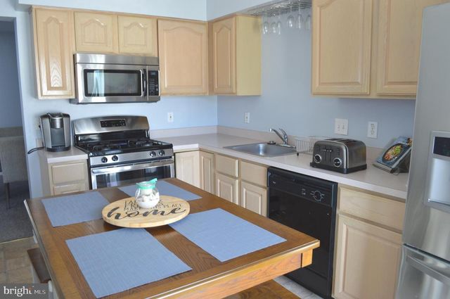 23 SAWGRASS CT, Blackwood, NJ 08012