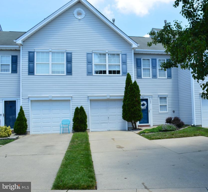 23 SAWGRASS CT, Blackwood, NJ 08012