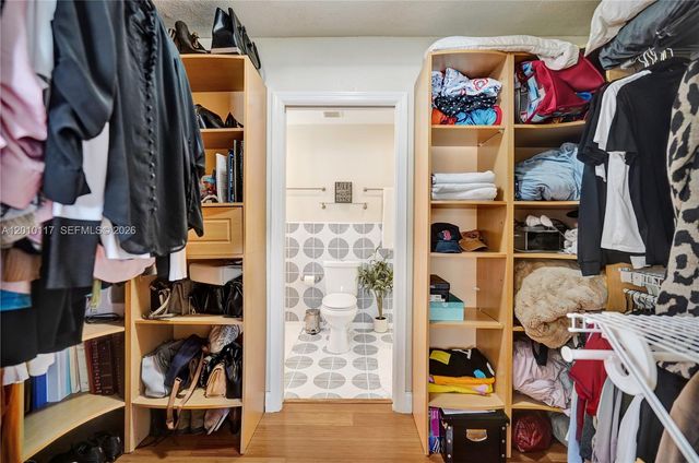 7511 NW 41st St, Coral Springs, FL 33065